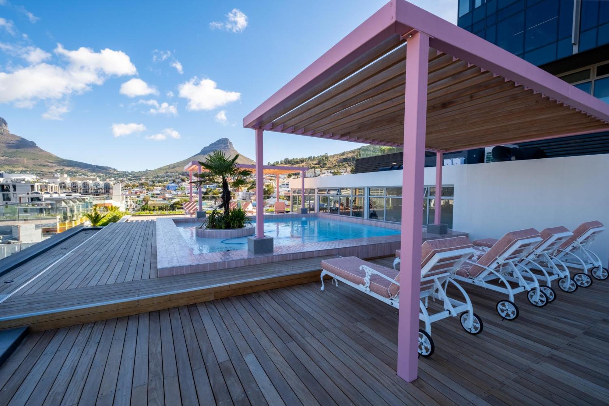 The Rose 506: With Rooftop Pool Apartamento *