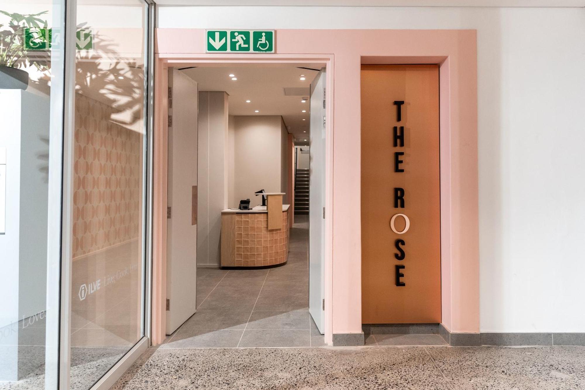 The Rose 506: With Rooftop Pool Cidade Do Cabo