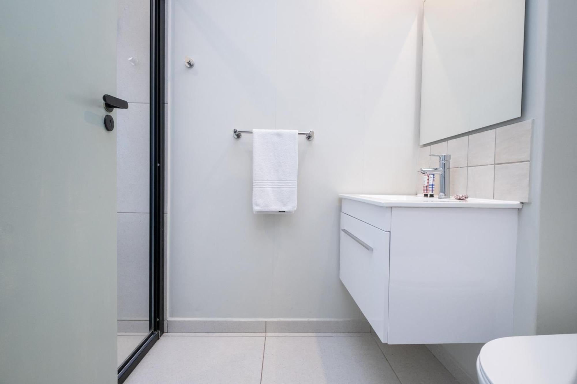 The Rose 506: With Rooftop Pool Apartamento